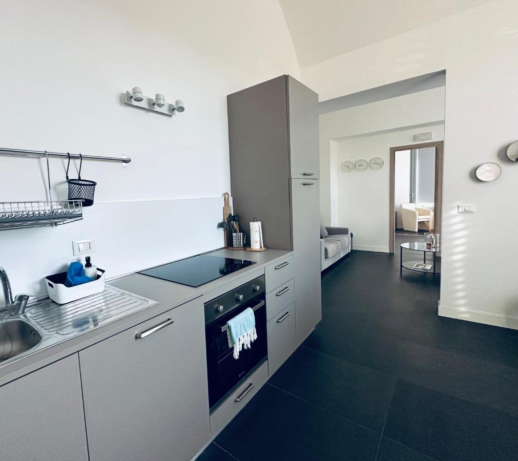 Lite Apartment By Eureka Катанія Екстер'єр фото